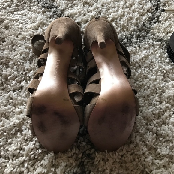 BCBGeneration Jazzie Ankle Strap Sandals Suede 9.5 - Picture 3 of 4